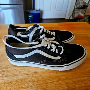 Vans women's size 10/men 8.5